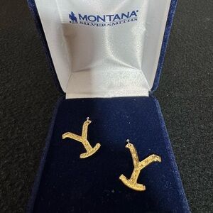 Montana Silversmiths Gold Yellowstone Initial Earrings